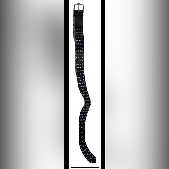 Goth style black belt with chain small medium - Picture 2 of 2